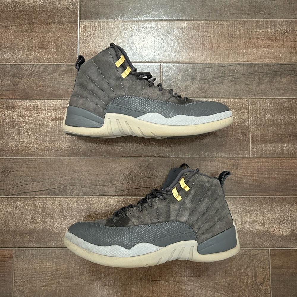 Air Jordan 12 Retro ‘Dark Grey’ Mens size 9.5